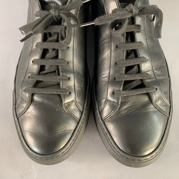 COMMON PROJECTS Size 8 Black Leather Low Top Sneakers - Picture 9 of 9